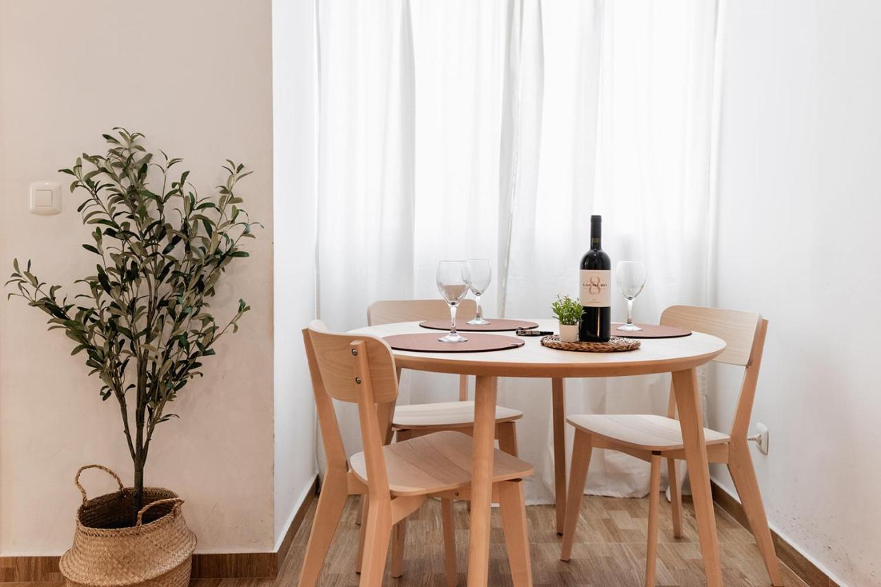 Apartamentos Fv Flats Valencia - Mestalla 7 Eksteriør billede