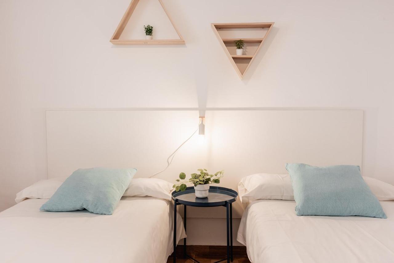 Apartamentos Fv Flats Valencia - Mestalla 7 Eksteriør billede