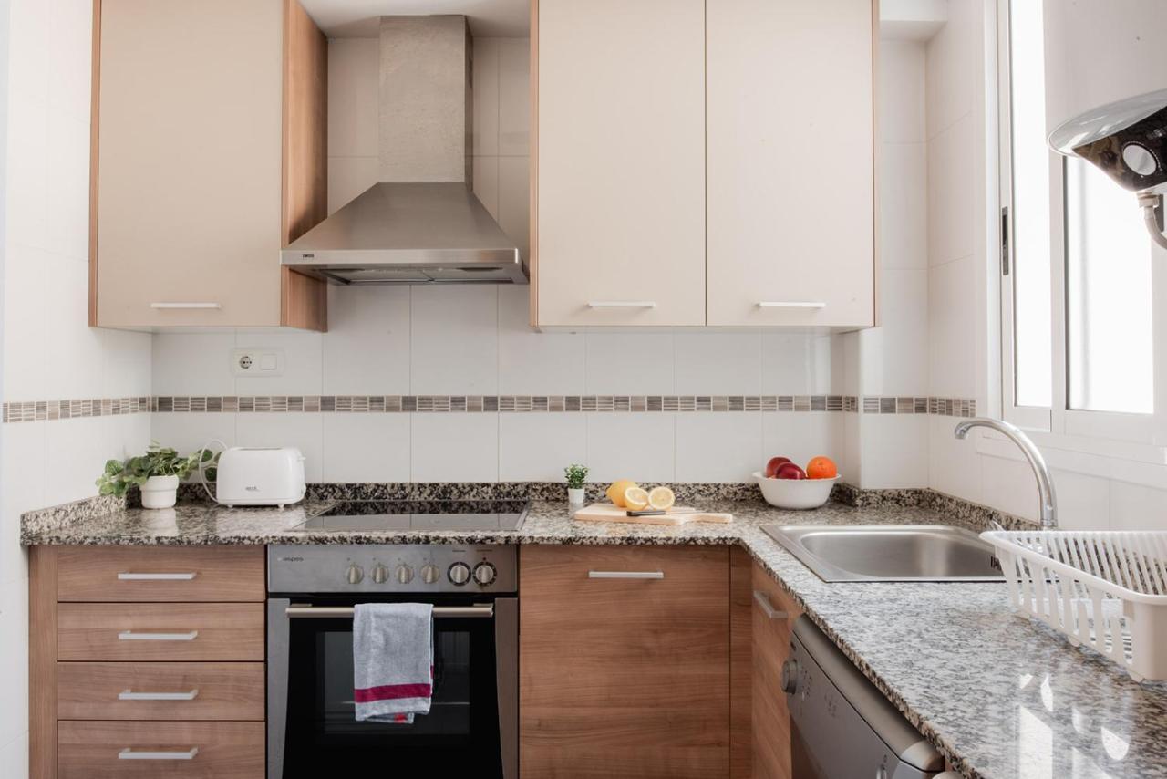 Apartamentos Fv Flats Valencia - Mestalla 7 Eksteriør billede