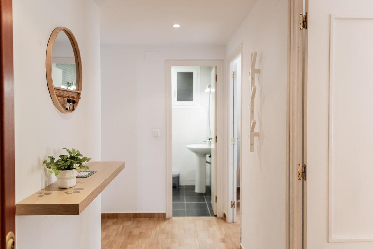 Apartamentos Fv Flats Valencia - Mestalla 7 Eksteriør billede